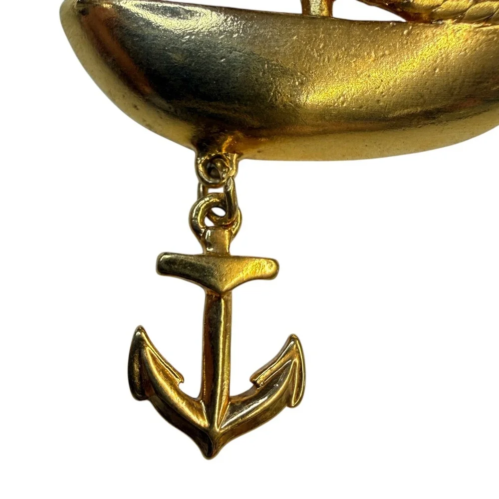Cavon nautical themed